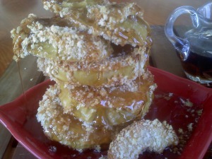 ~Crunchy Baked Apple Rings..Dripping in Maple Syrup!