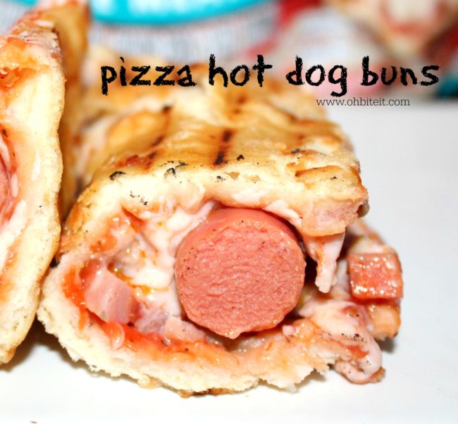 ~Pizza Hot Dog Buns! | Oh Bite It